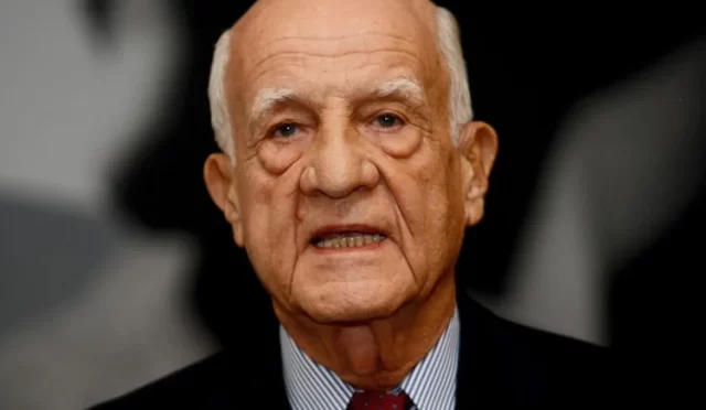 İnan kıraç