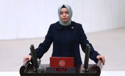fatma-betul-sayan-fon