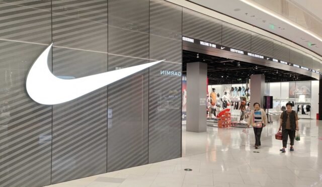 Nike İşten Çıkarmalar ve Yeniden Yapılanma: 2,5 Milyar Dolarlık Tasarruf Planı Detayları